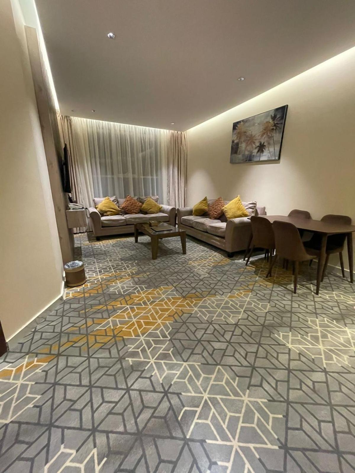 Lavender Serviced Apartments Ta'if Buitenkant foto
